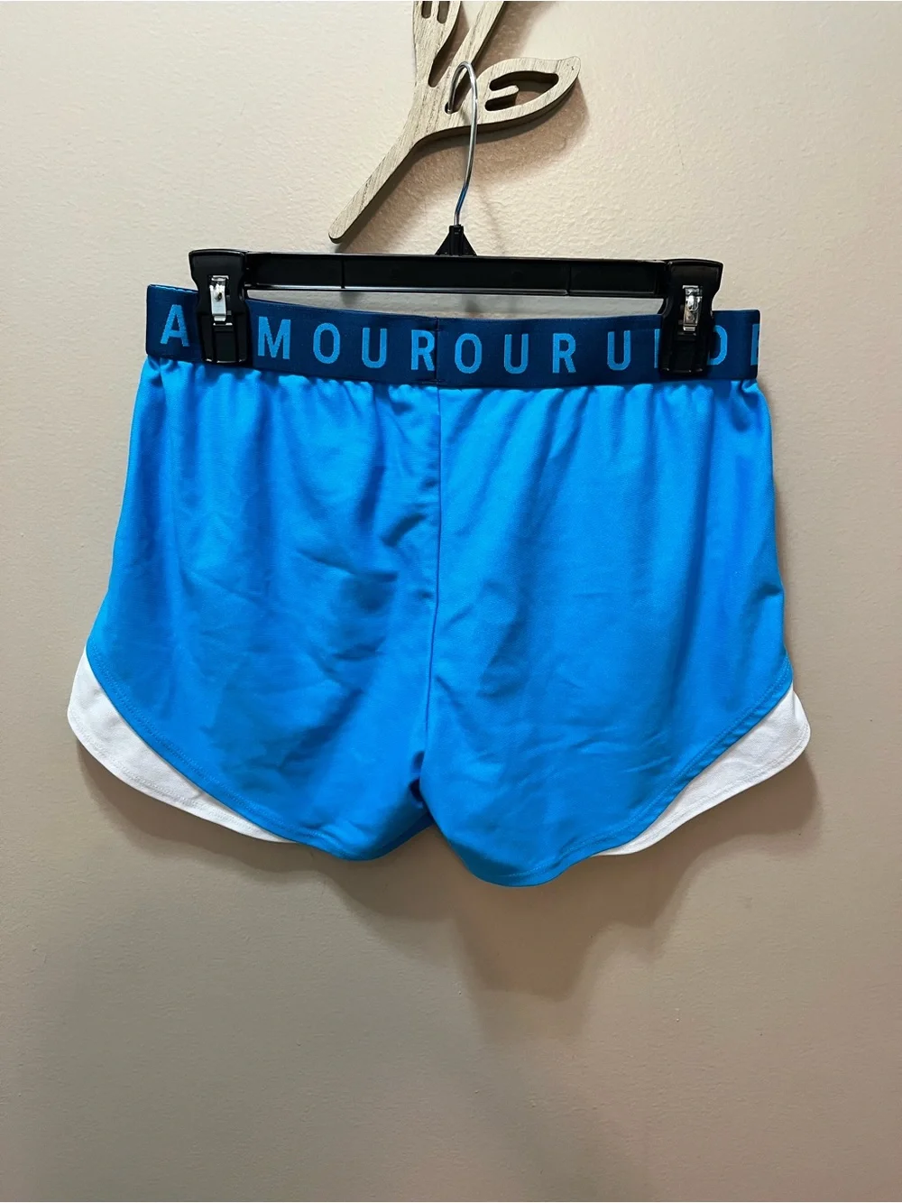 Under Armour Play Up Women’s able Athletic Shorts Size Medium